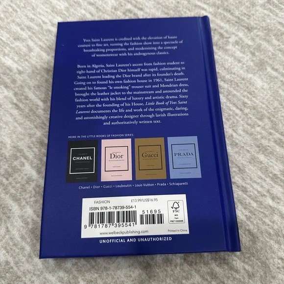 ✨💎NEW💎✨Little Book of YVES Saint Laurent - Picture 2 of 3